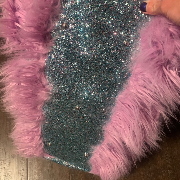 Dolls Kill Pink and Blue Furry Travel Bag - Picture 6 of 6